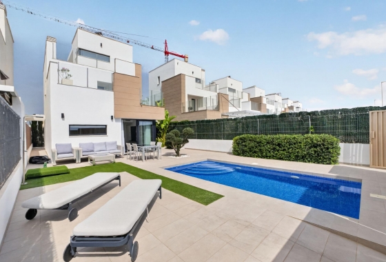 Resale - Villa - Guardamar del Segura - El Raso