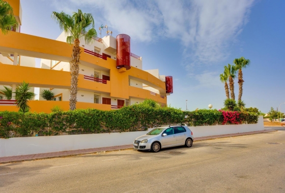 Resale - Apartment / flat - Orihuela Costa - Playa Flamenca