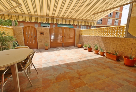 Herverkoop - Herenhuis - Torrevieja - Playa De Los Naufragos