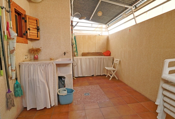 Herverkoop - Herenhuis - Torrevieja - Playa De Los Naufragos