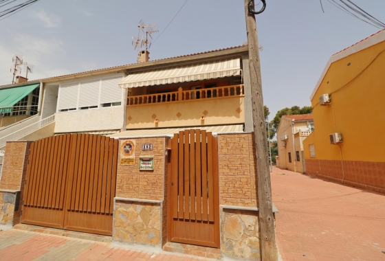 Herverkoop - Herenhuis - Torrevieja - Playa De Los Naufragos