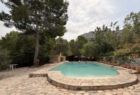 Resale - Finca - Gea Y Truyols - Sierra de Columbares Natural Park