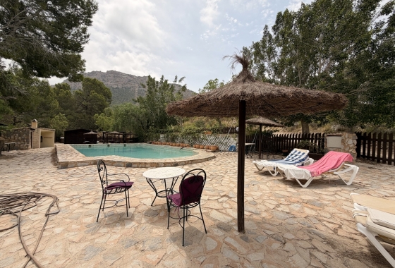 Resale - Finca - Gea Y Truyols - Sierra de Columbares Natural Park