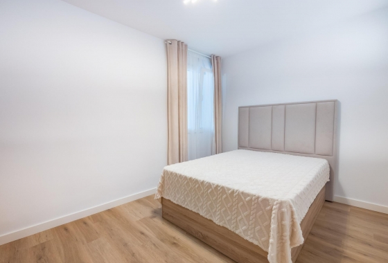Wiederverkauf - Wohnung - Torrevieja - Playa del Cura