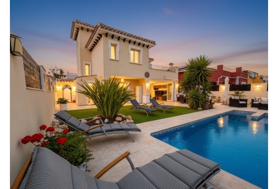 Resale - Villa - Mar Menor Golf Resort - Inland