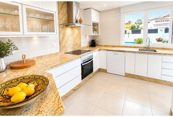 Resale - Villa - Mar Menor Golf Resort - Inland