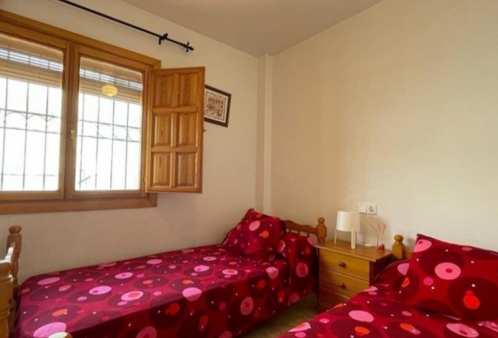 Resale - Townhouse - Pilar de la Horadada - Pueblo Latino