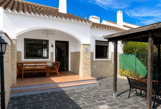Resale - Townhouse - Pilar de la Horadada - Pueblo Latino