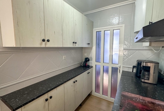 Resale - Townhouse - San Miguel de Salinas - Las Filipinas
