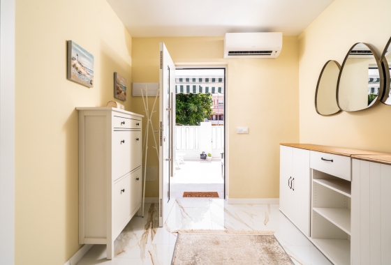 Revente - Appartement - Torrevieja - La Veleta
