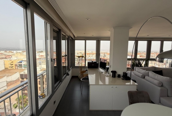 Återförsäljning - Lägenhet / lägenhet - Torrevieja - Acequion