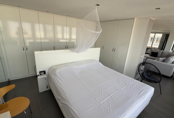 Återförsäljning - Lägenhet / lägenhet - Torrevieja - Acequion