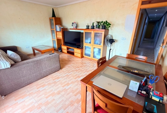 Reventa - Apartamento / piso - Los Montesinos