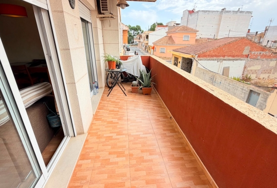 Reventa - Apartamento / piso - Los Montesinos