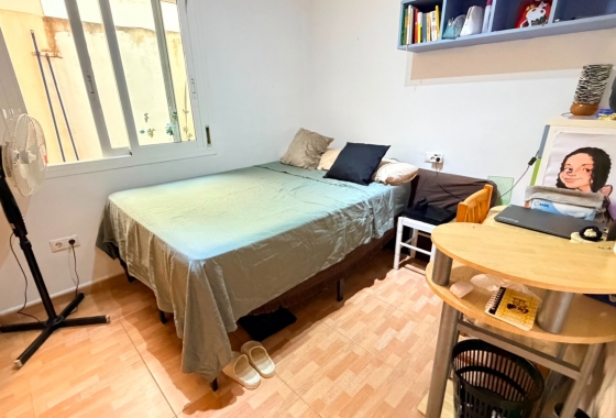 Reventa - Apartamento / piso - Los Montesinos