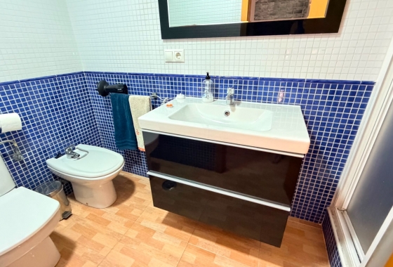 Reventa - Apartamento / piso - Los Montesinos