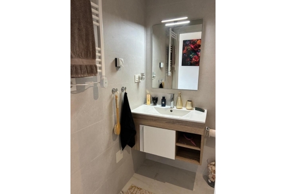 Resale - Apartment / flat - Los Almendros (Orihuela-Costa) - Costa Blanca