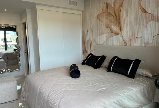 Resale - Apartment / flat - Los Almendros (Orihuela-Costa) - Costa Blanca