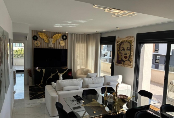 Resale - Apartment / flat - Los Almendros (Orihuela-Costa) - Costa Blanca