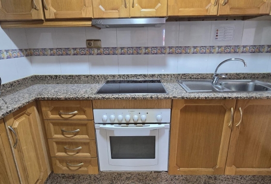 Resale - Apartment / flat - Torrevieja - PARQUE DE LAS NACIONES