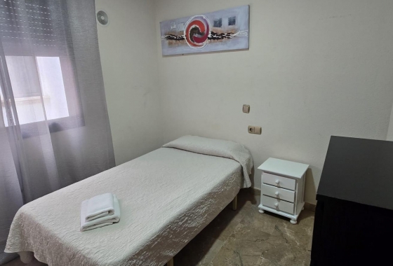 Resale - Apartment / flat - Torrevieja - PARQUE DE LAS NACIONES