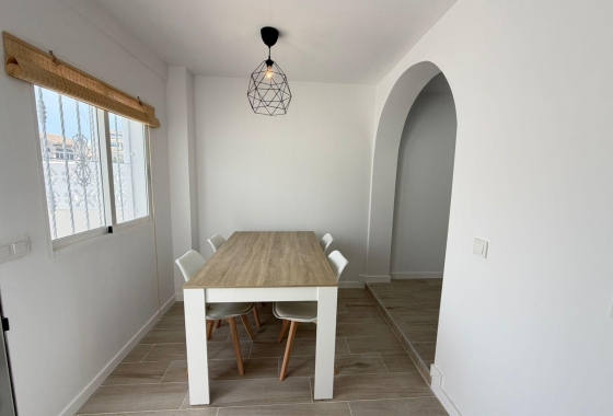 Resale - Townhouse - Torrevieja - Sector 25