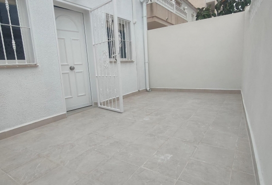 Resale - Townhouse - Torrevieja - Sector 25