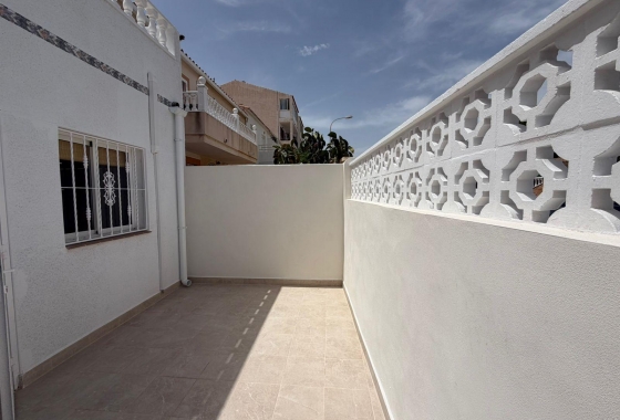 Resale - Townhouse - Torrevieja - Sector 25