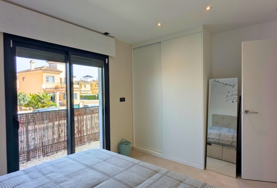 Перепродажа - Квартира - Lo Crispin - Inland