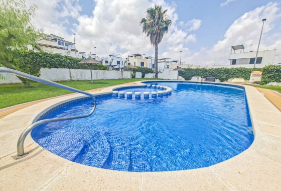 Resale - Villa - Orihuela Costa - Costa Blanca