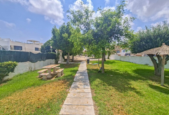 Resale - Villa - Orihuela Costa - Costa Blanca