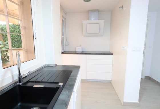 Resale - Apartment / flat - Orihuela Costa - Costa Blanca