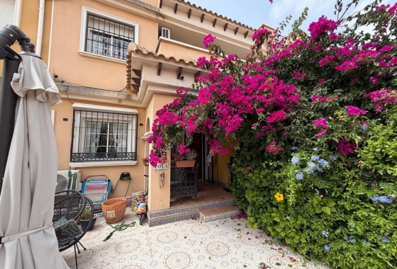 Resale - Bungalow - Torrevieja - Zona Los Frutales