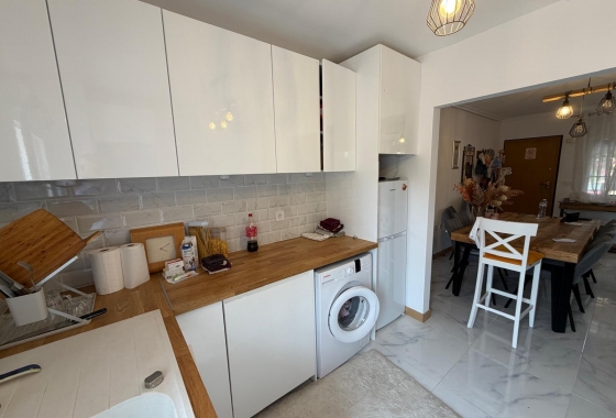 Resale - Bungalow - Torrevieja - Zona Los Frutales