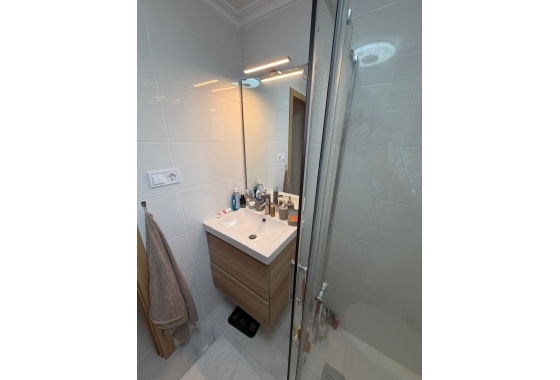 Resale - Bungalow - Torrevieja - Zona Los Frutales