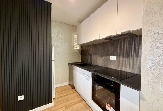 Revente - Appartement - Torrevieja - Acequion
