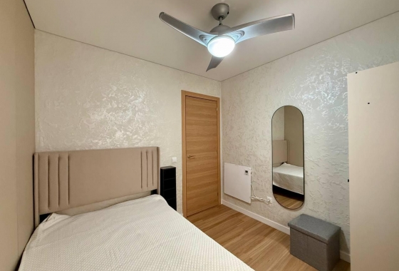 Revente - Appartement - Torrevieja - Acequion