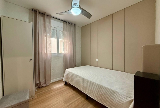 Revente - Appartement - Torrevieja - Acequion
