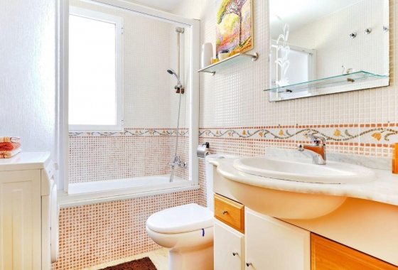 Resale - Apartment / flat - Orihuela Costa - Costa Blanca