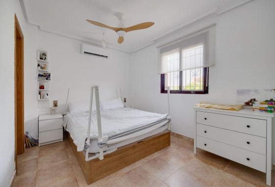 Resale - Villa - San Fulgencio - Costa Blanca