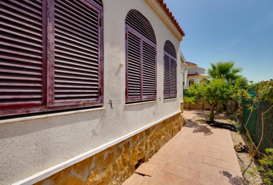 Resale - Villa - San Fulgencio - Costa Blanca