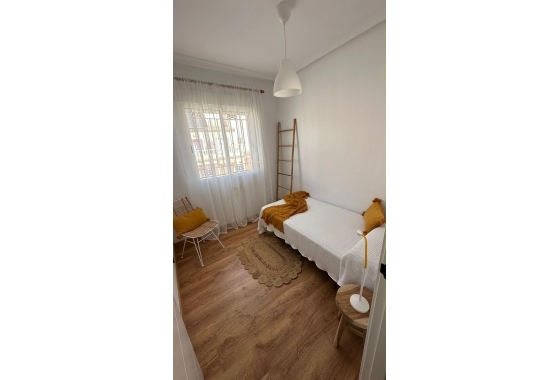 Перепродажа - Таунхаус - Orihuela Costa - La Zenia