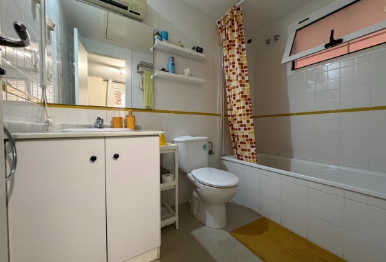 Resale - Apartment / flat - Orihuela - Inland