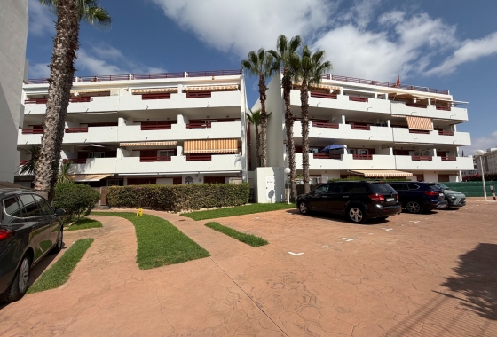 Resale - Apartment / flat - Orihuela - Inland