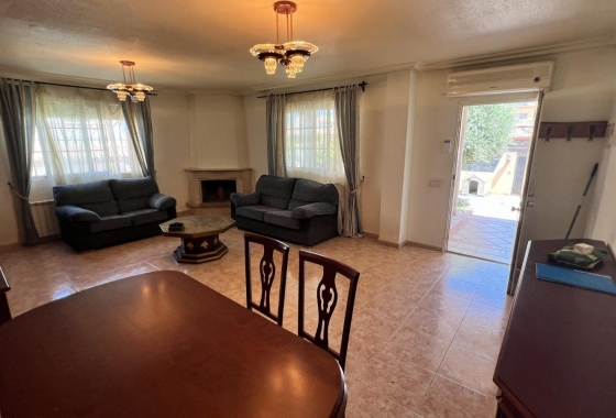 Перепродажа - Вилла - Torrevieja - aguas nuevas