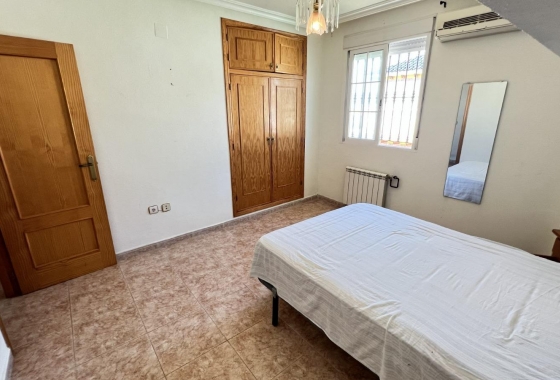 Перепродажа - Вилла - Torrevieja - aguas nuevas