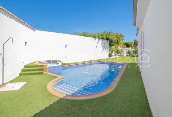 Herverkoop - Herenhuis - Torrevieja - Los Balcones - Los Altos del Edén