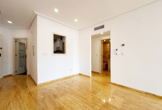 Resale - Apartment / flat - Orihuela Costa - Costa Blanca