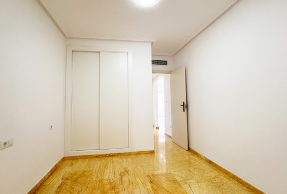 Resale - Apartment / flat - Orihuela Costa - Costa Blanca