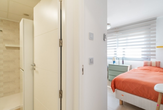 Resale - Bungalow - Orihuela - Inland